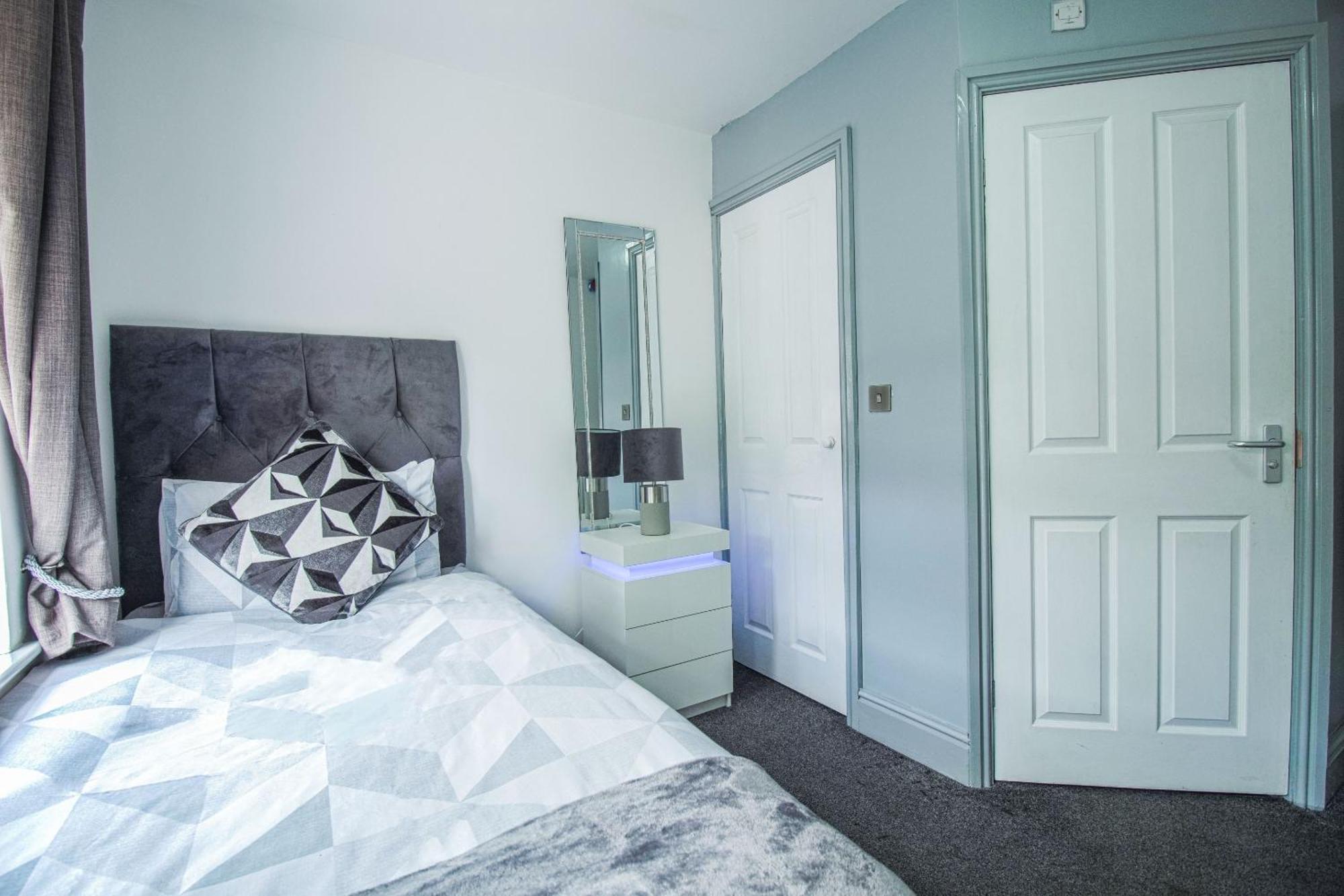 OYO Hotel Clamart Scunthorpe Bagian luar foto